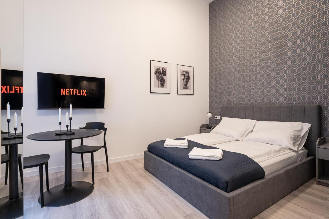 D48 - Central Boulevard Residence - Best Location By Bqa Budapest Kültér fotó