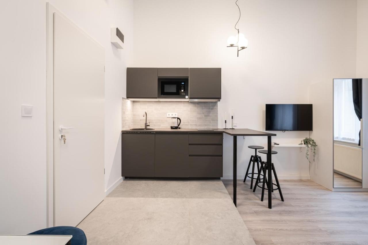 D48 - Central Boulevard Residence - Best Location By Bqa Budapest Kültér fotó