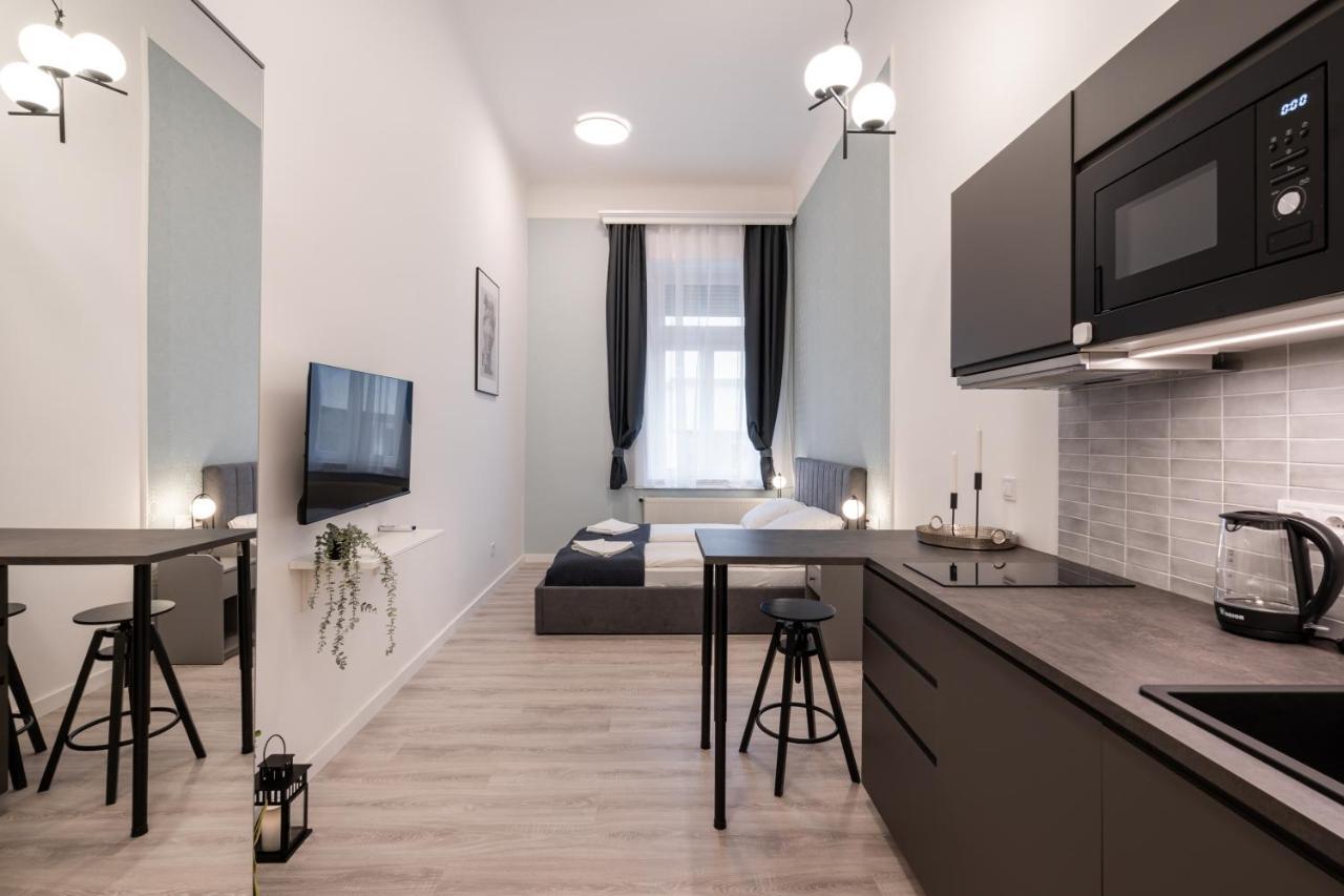 D48 - Central Boulevard Residence - Best Location By Bqa Budapest Kültér fotó